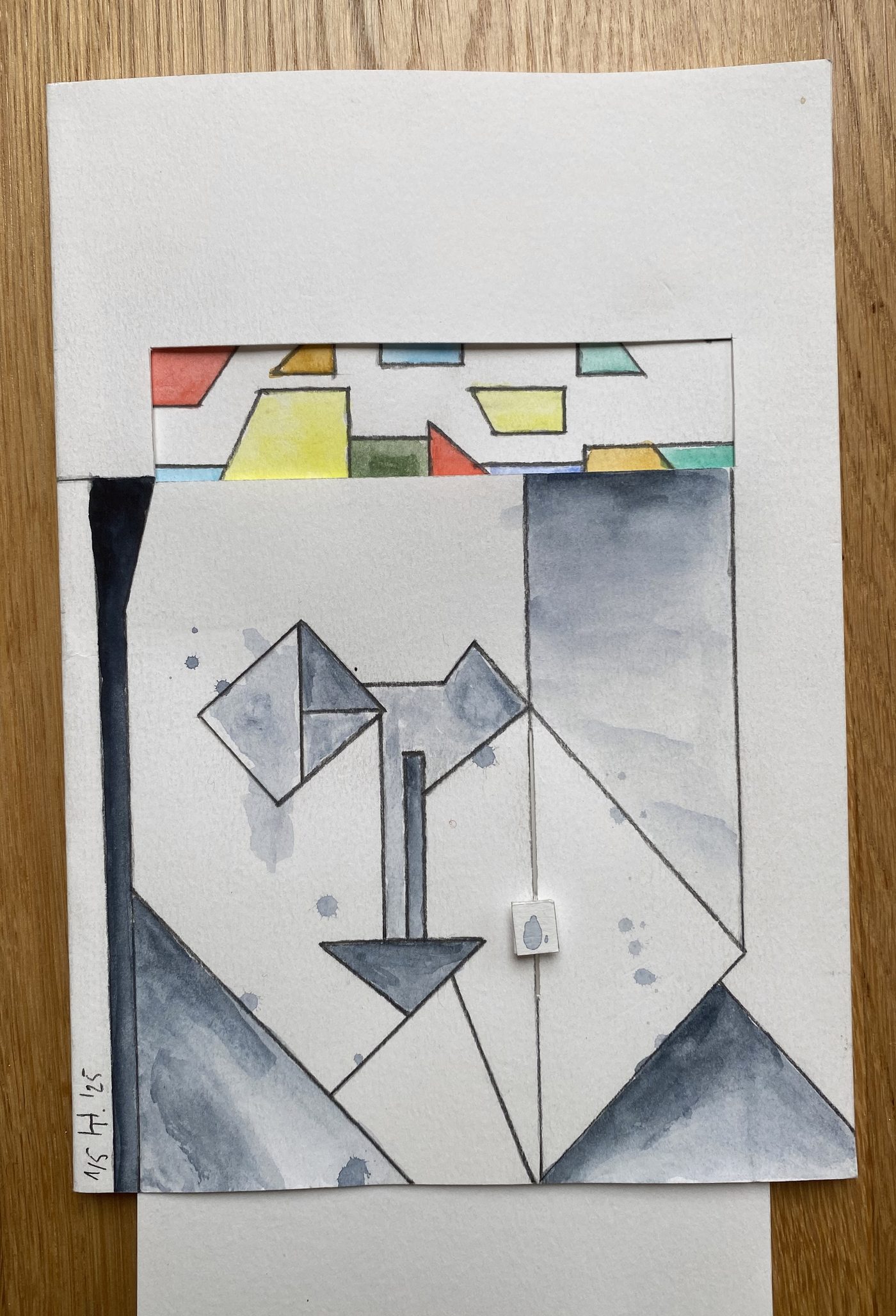 Einfall, frame 4: scattered coloured shapes float in the opening of the head.